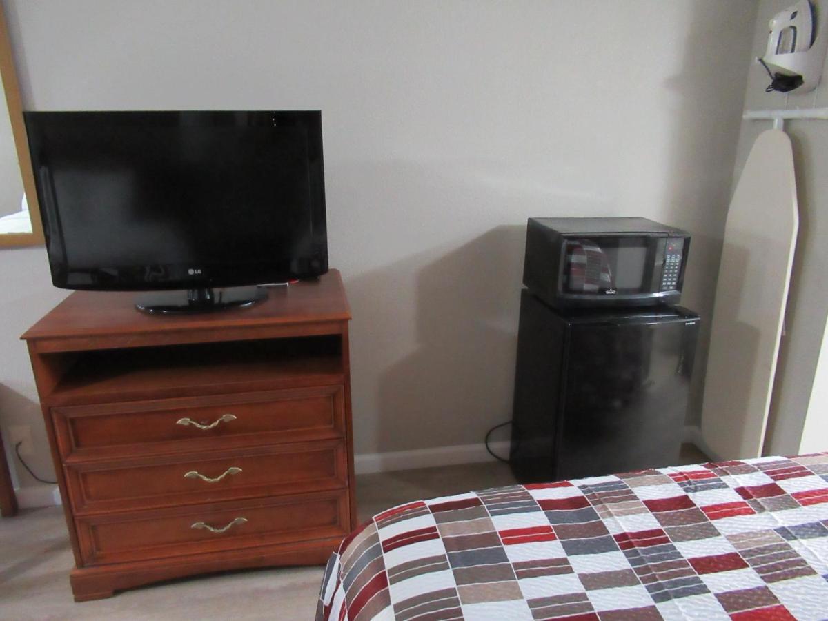 Red Roof Inn Walton - Richwood Bagian luar foto