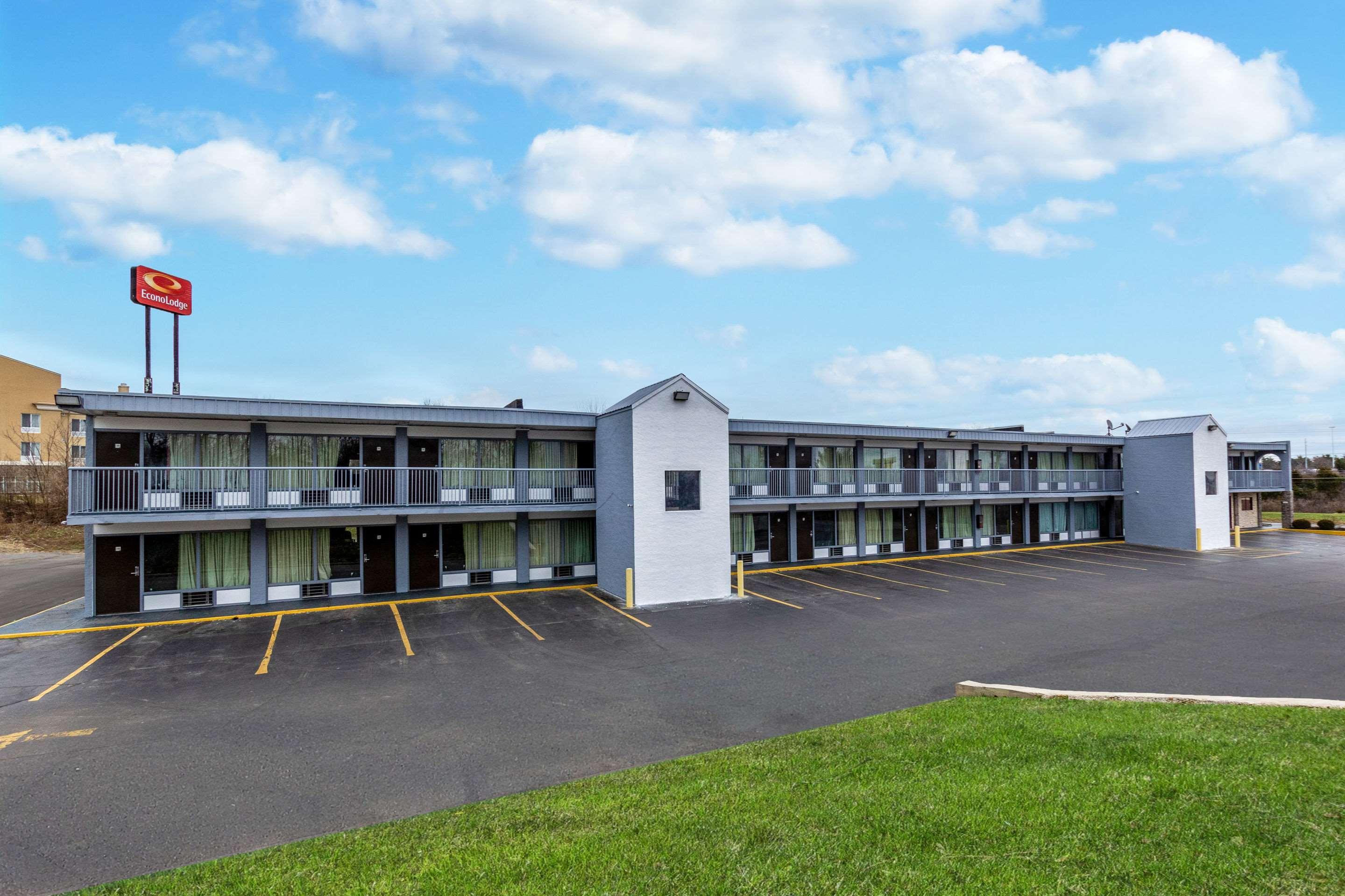 Red Roof Inn Walton - Richwood Bagian luar foto
