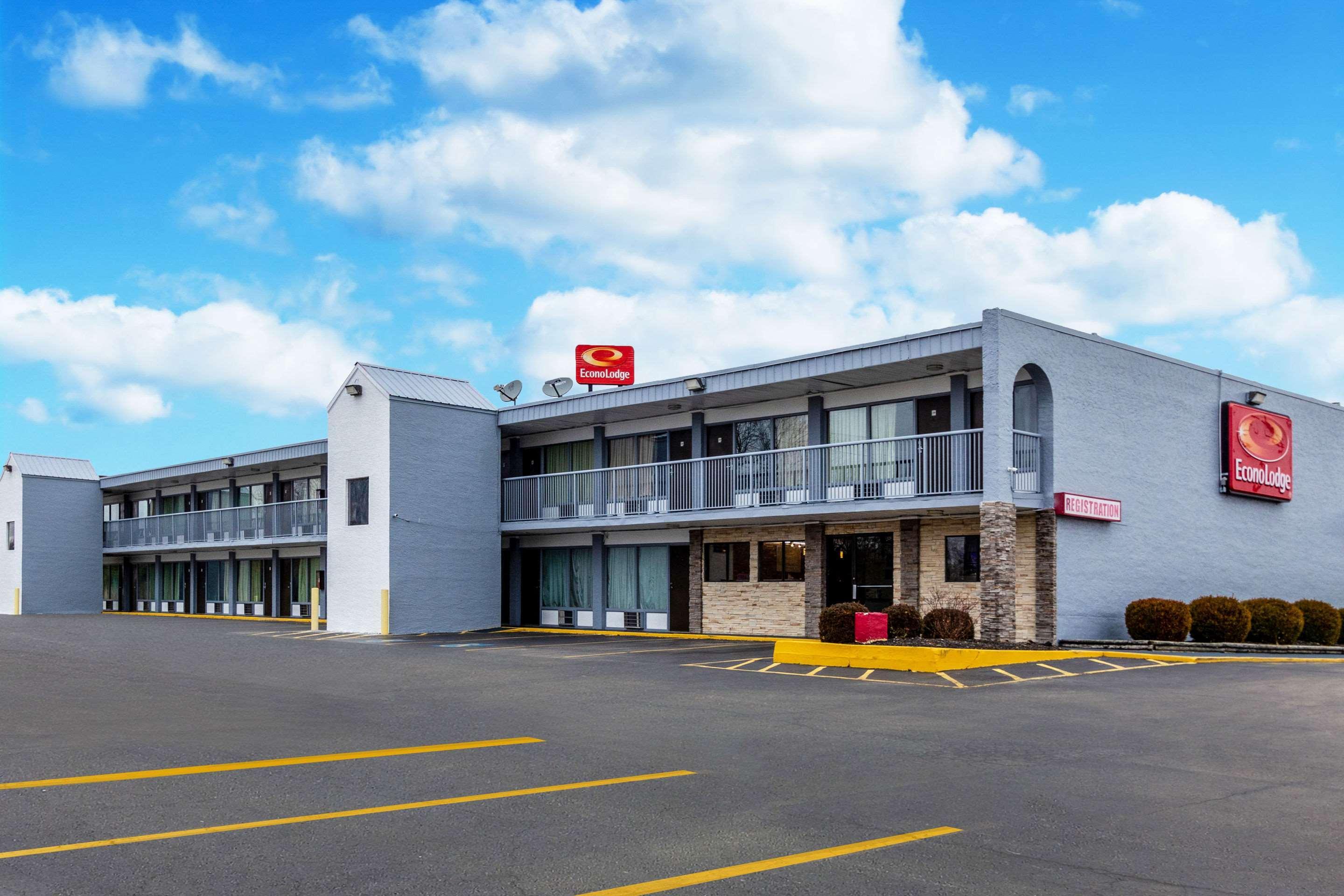 Red Roof Inn Walton - Richwood Bagian luar foto